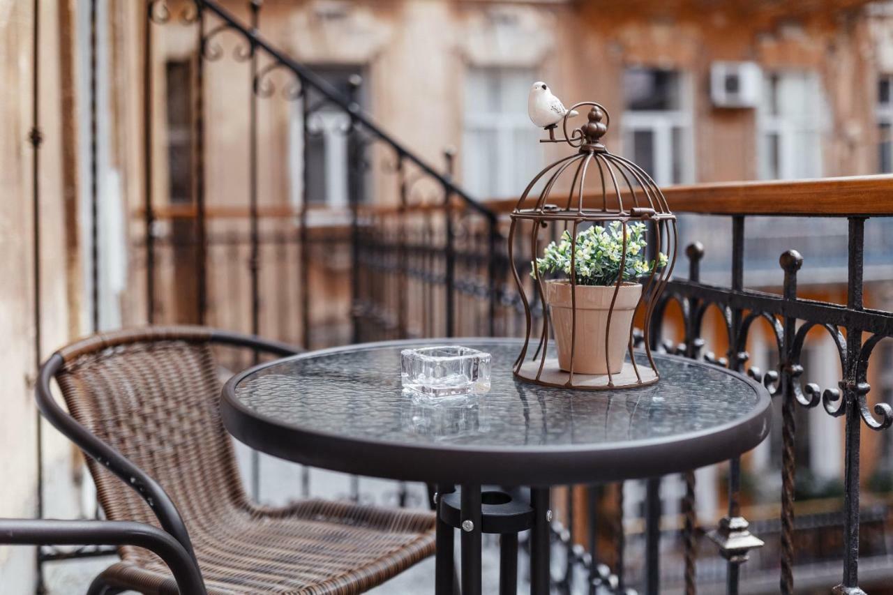 Central Barkar Apartments Odesa Exterior foto