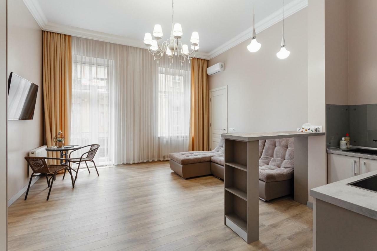 Central Barkar Apartments Odesa Exterior foto